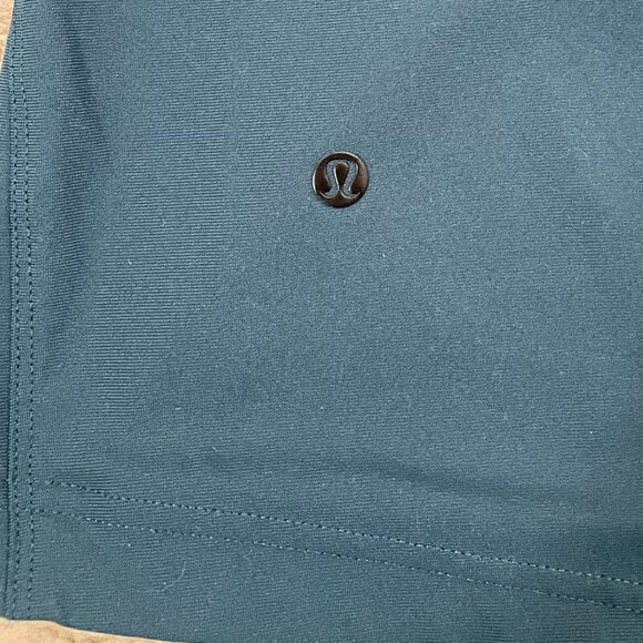 Lululemon ABC Men's Chino Performance 10" Shorts Size 30 Dark Teal - Picture 6 of 8